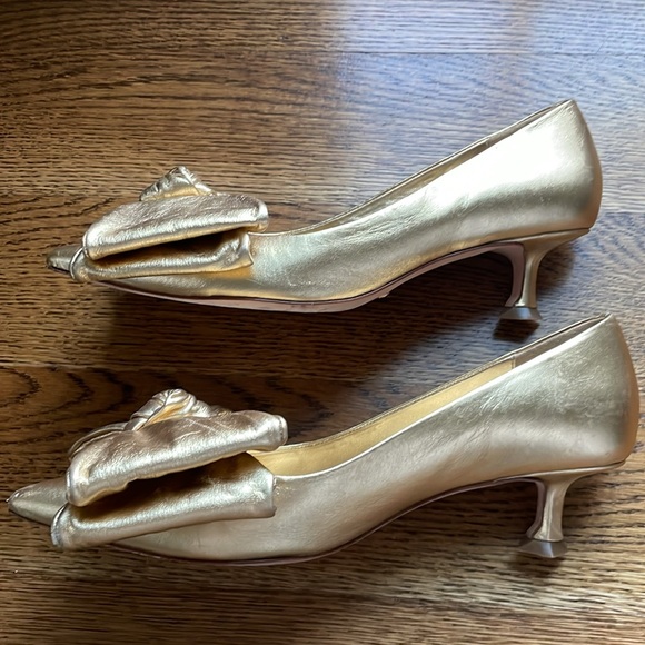 Caroline constas gold bow kitten heels - Picture 5 of 8